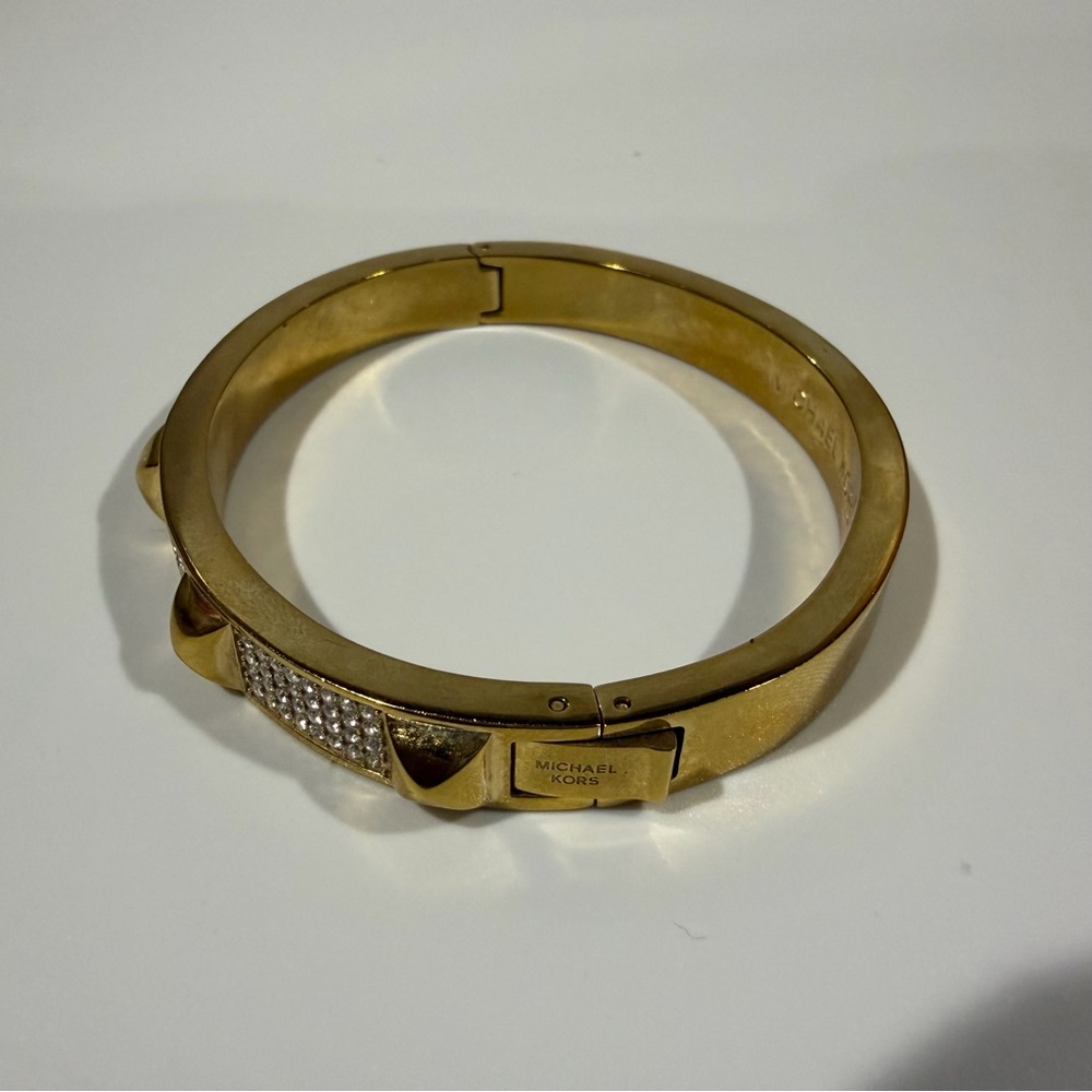 Rare Vintage Michael Kors Gold Pave Czech Crystal Pyramid Stud Bangle Bracelet - Picture 6 of 10